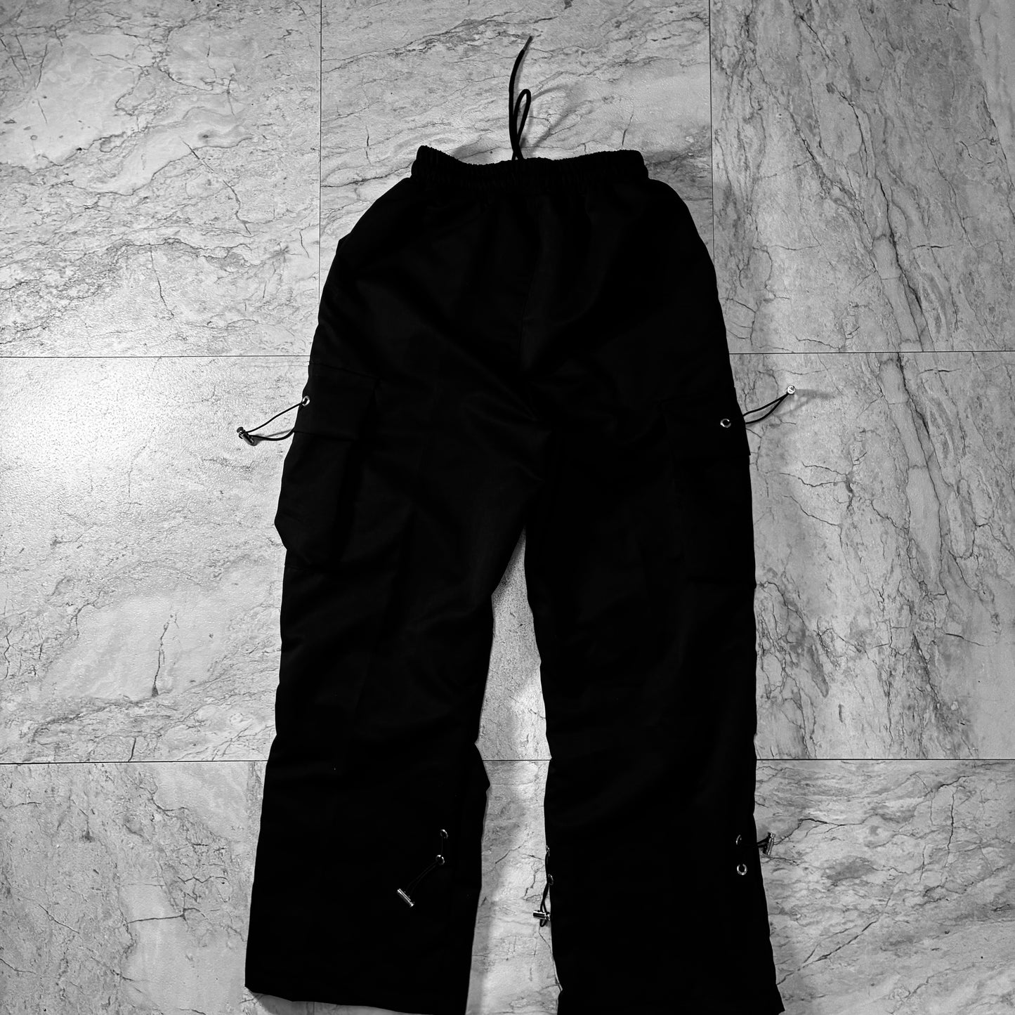 "VORTEX VOID" Toggle-Drawcord Tech Parachute Pants