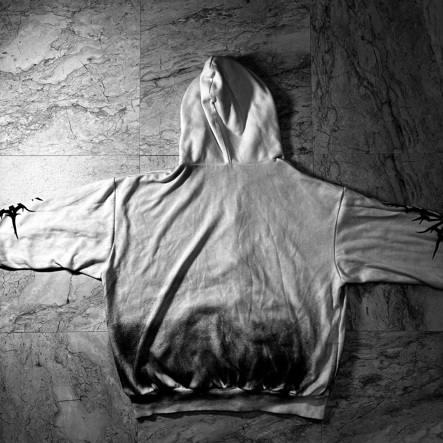 "BREACHED VOID" Gothic-Graphic Spray Fade Zip Hoodie