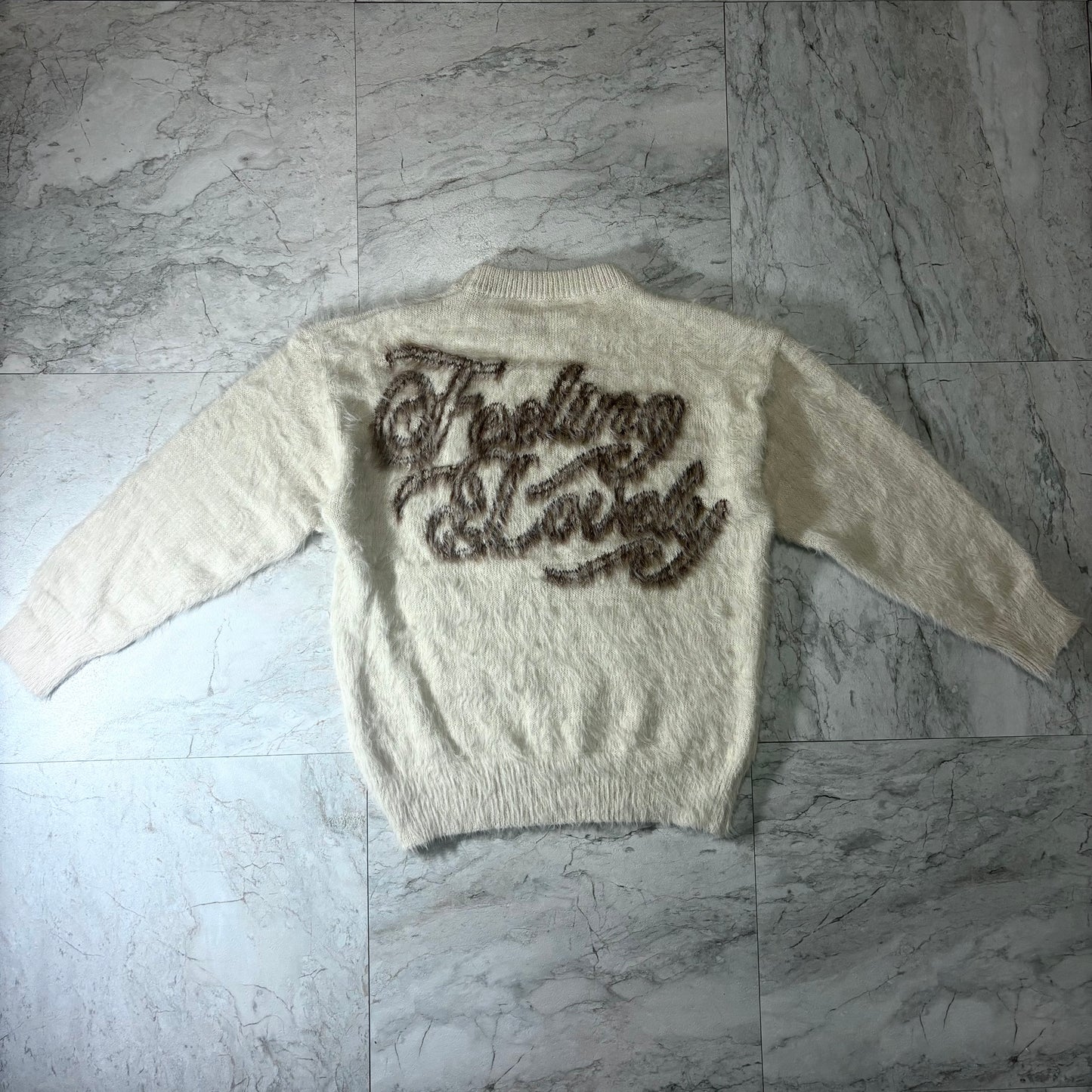 "FEELING LOVELY" Shaggy Art-Graphic Knit